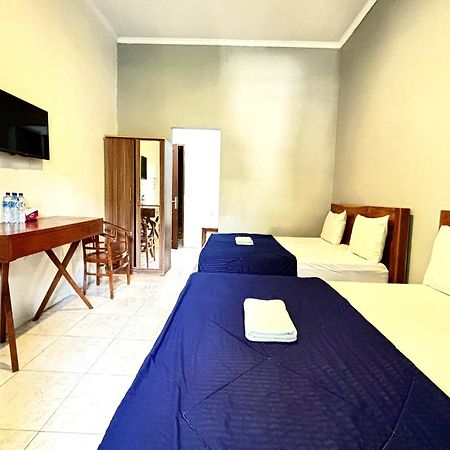 Ketapang Guesthouse Echo Beach Canggu Luaran gambar
