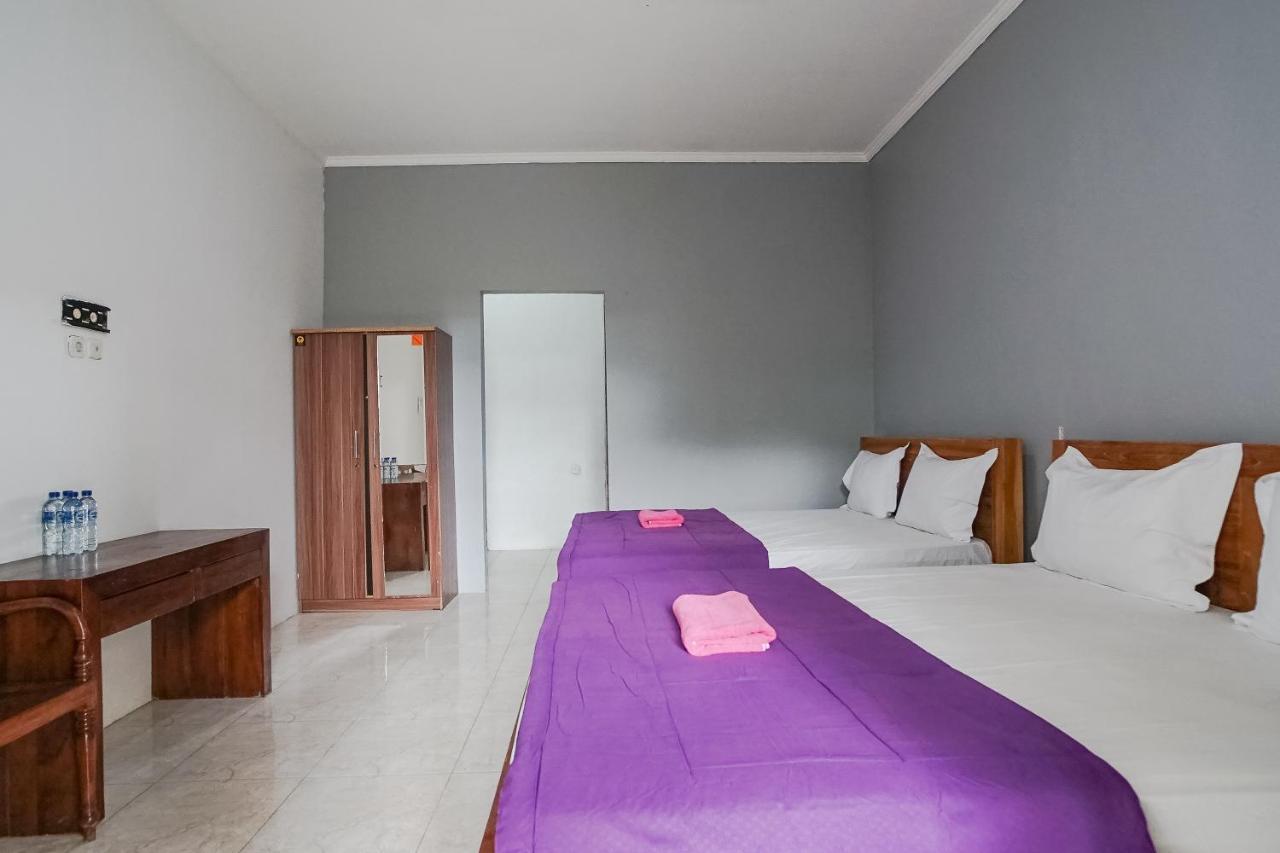 Ketapang Guesthouse Echo Beach Canggu Luaran gambar