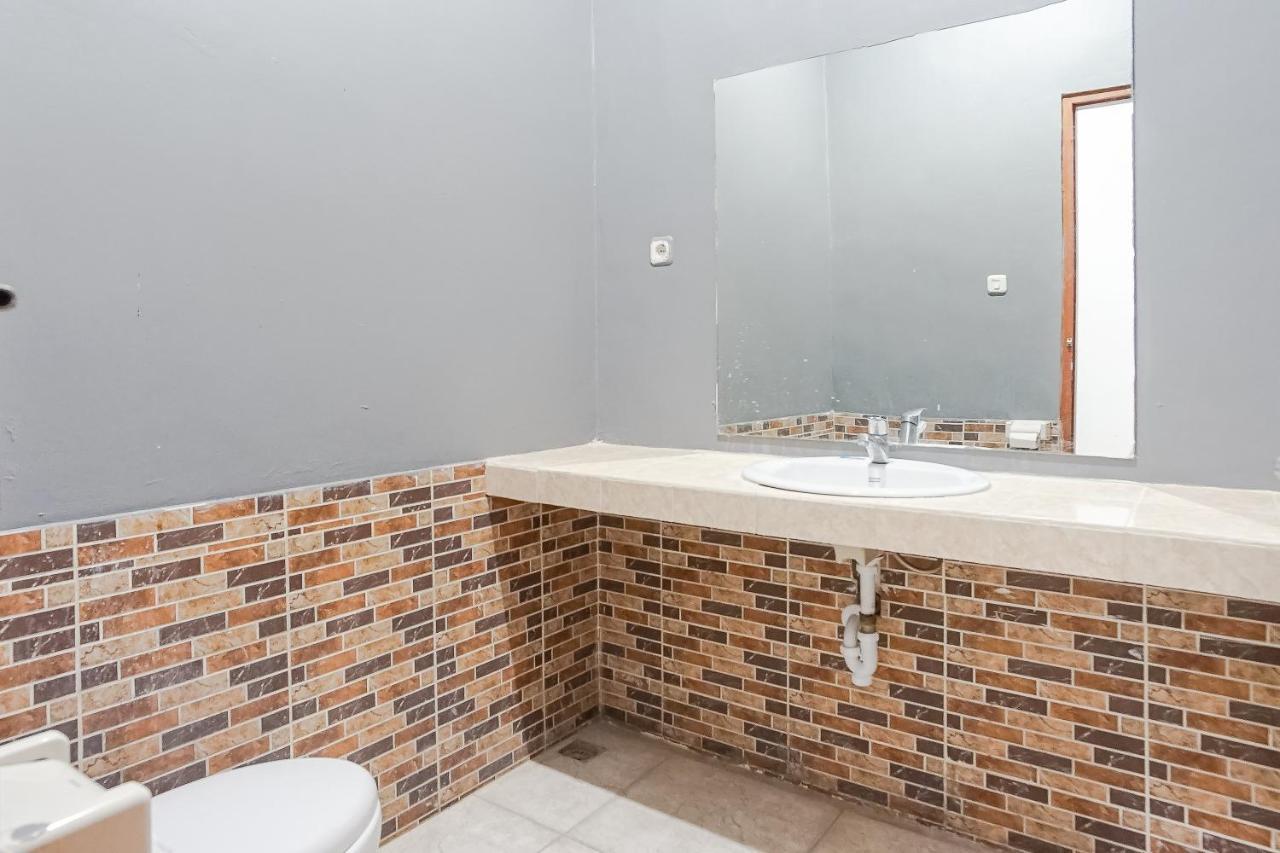 Ketapang Guesthouse Echo Beach Canggu Luaran gambar