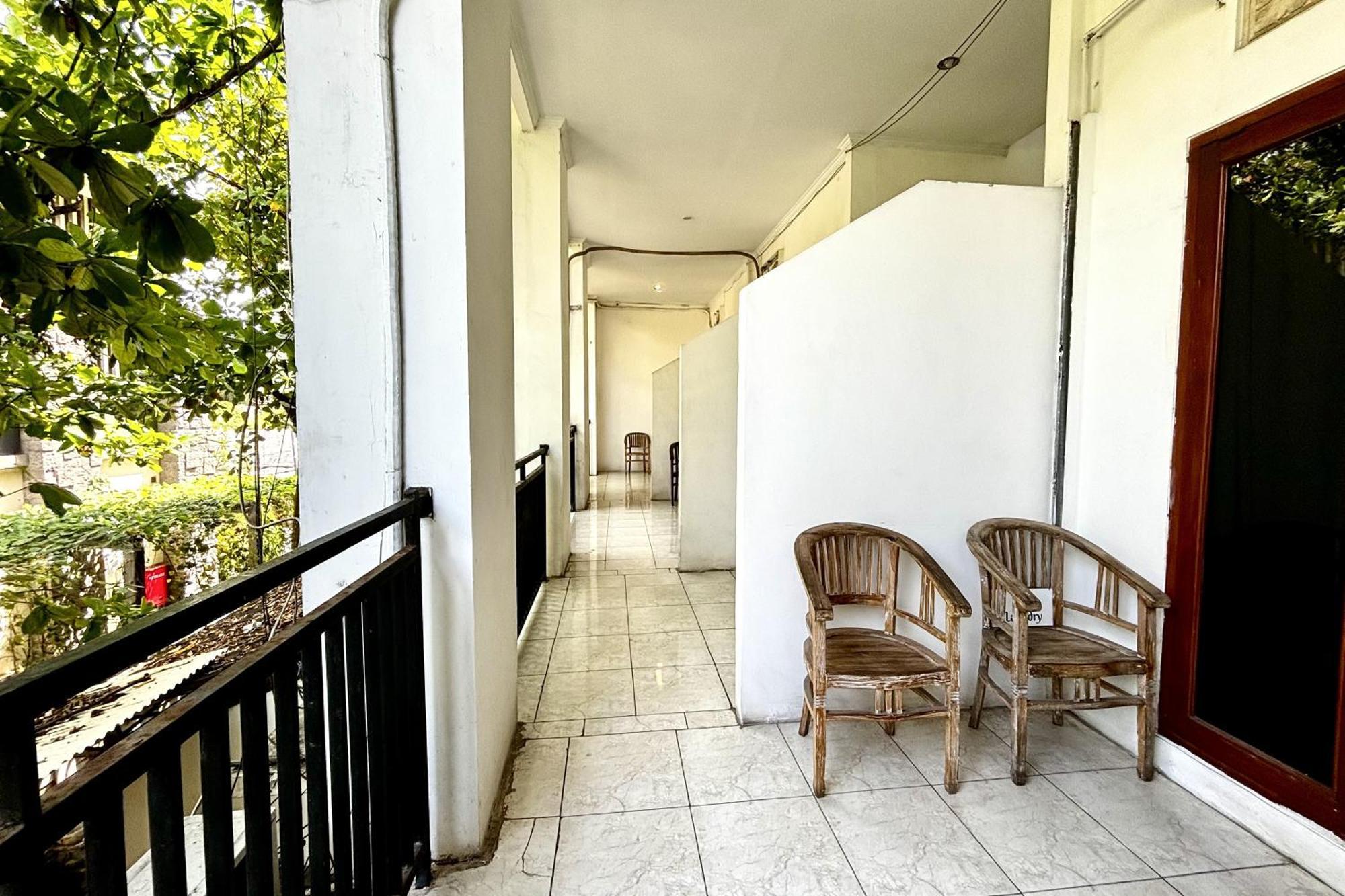 Ketapang Guesthouse Echo Beach Canggu Luaran gambar