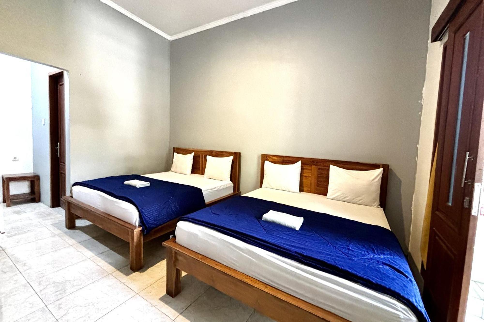 Ketapang Guesthouse Echo Beach Canggu Luaran gambar