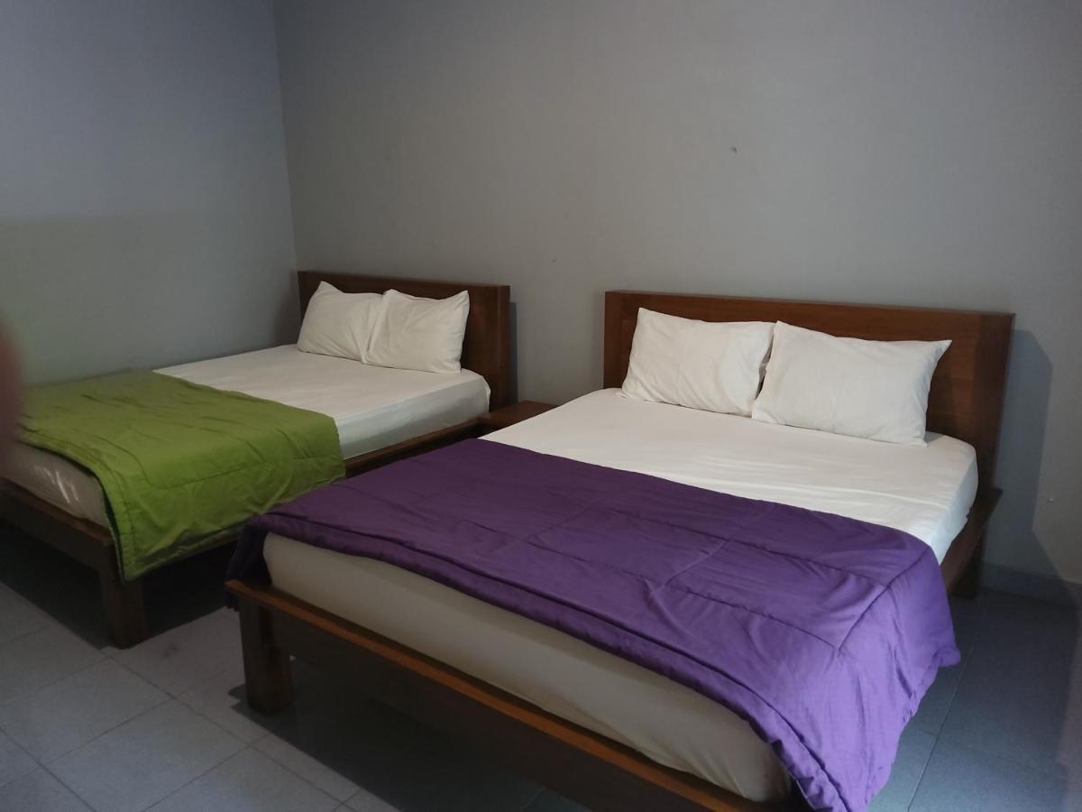 Ketapang Guesthouse Echo Beach Canggu Luaran gambar